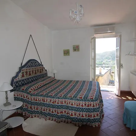 Five Lands Pink * Levanto